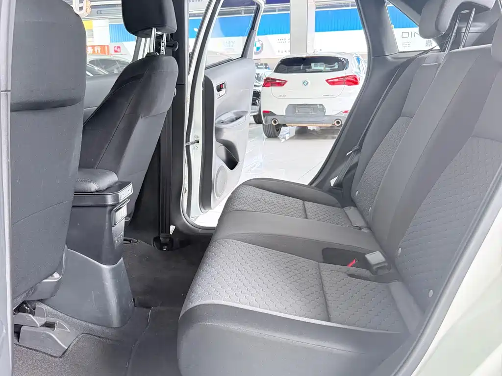 Honda Fit — миниатюра 6