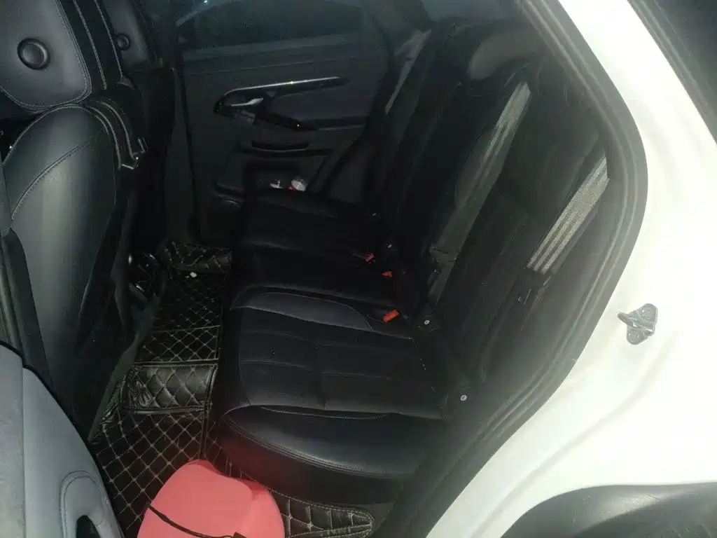 Land Rover Evoque — миниатюра 18
