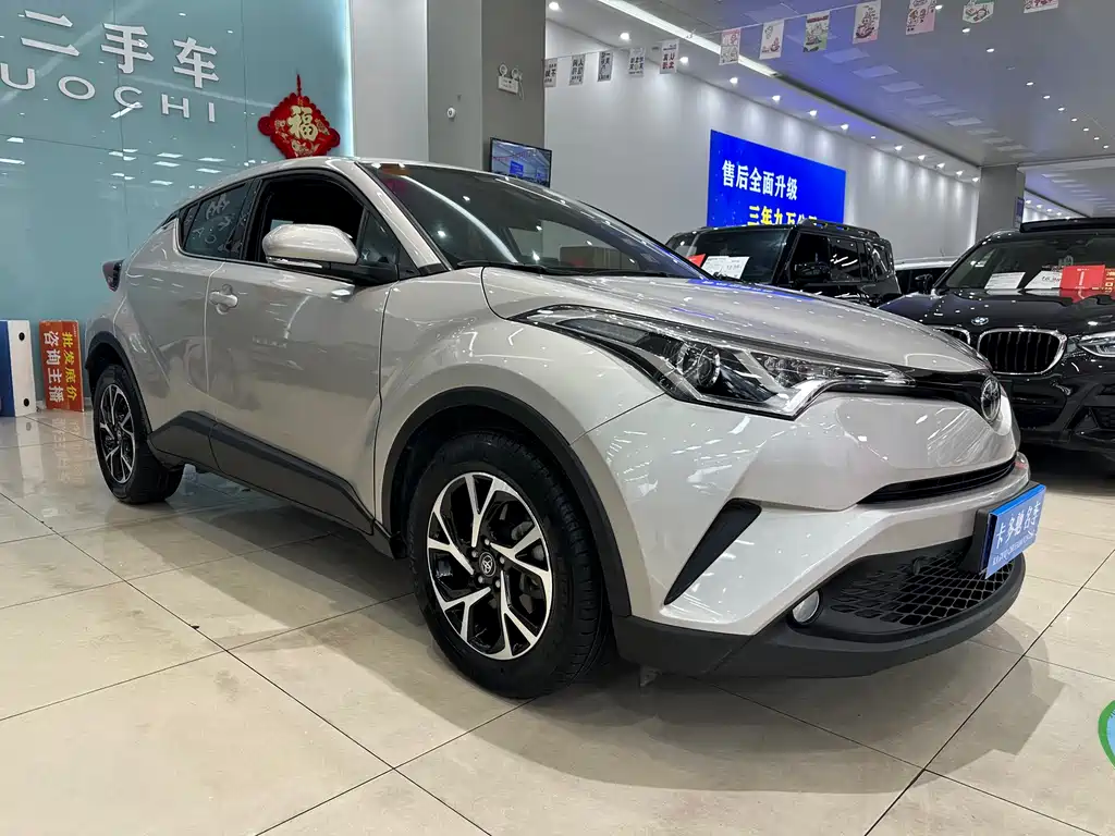 TOYOTA C HR