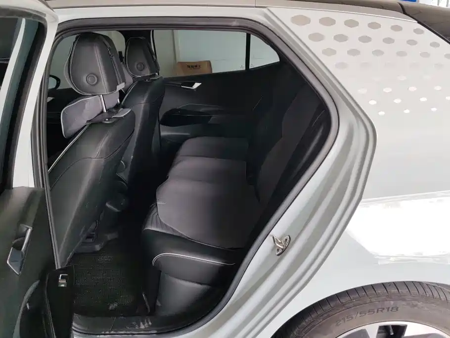 Volkswagen ID.3 — миниатюра 11