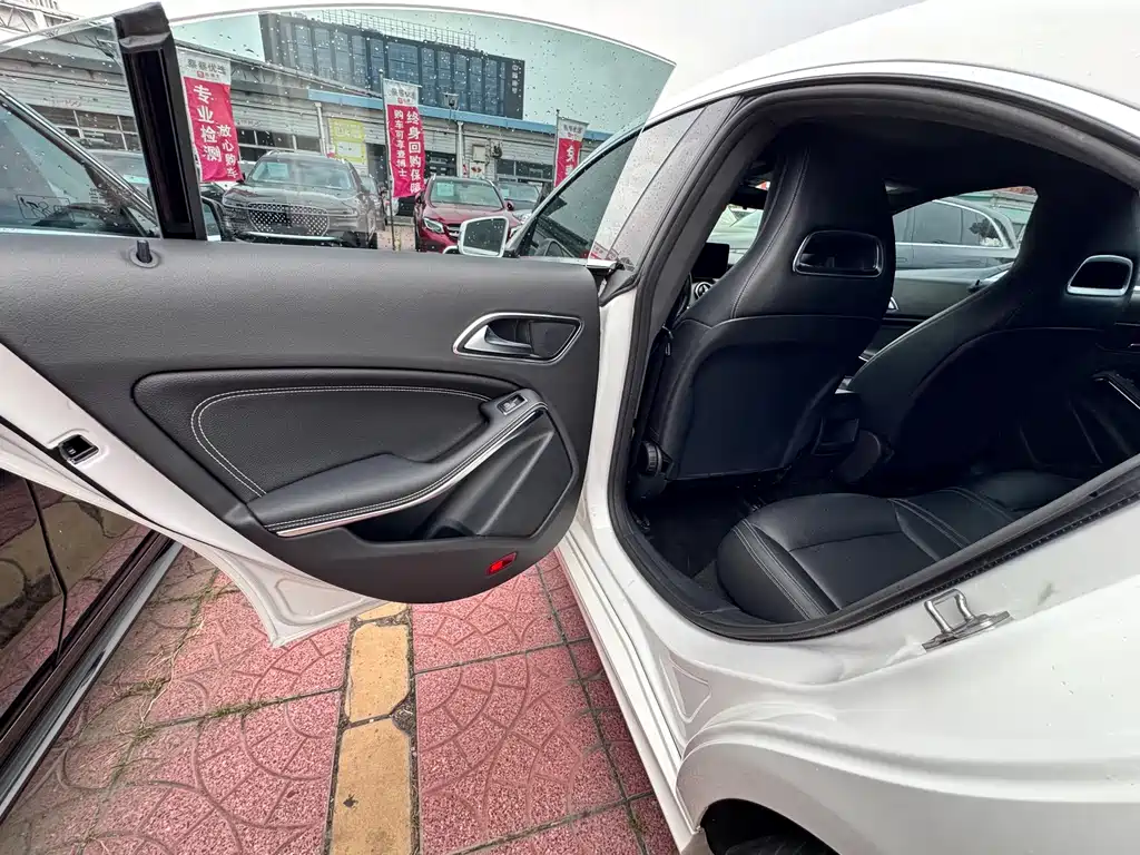 Mercedes-Benz CLA (Import) — миниатюра 9