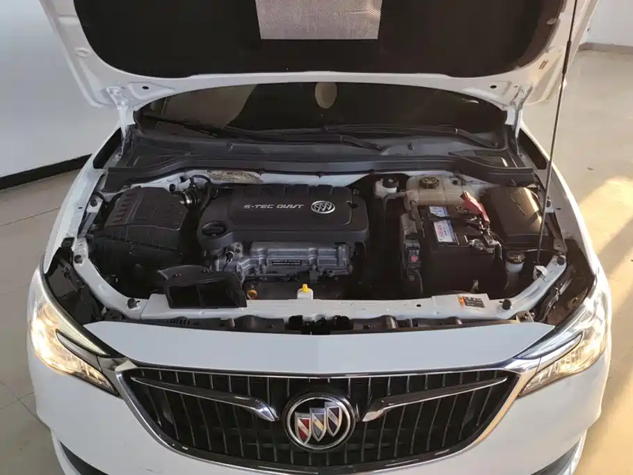 Buick Excelle — миниатюра 10