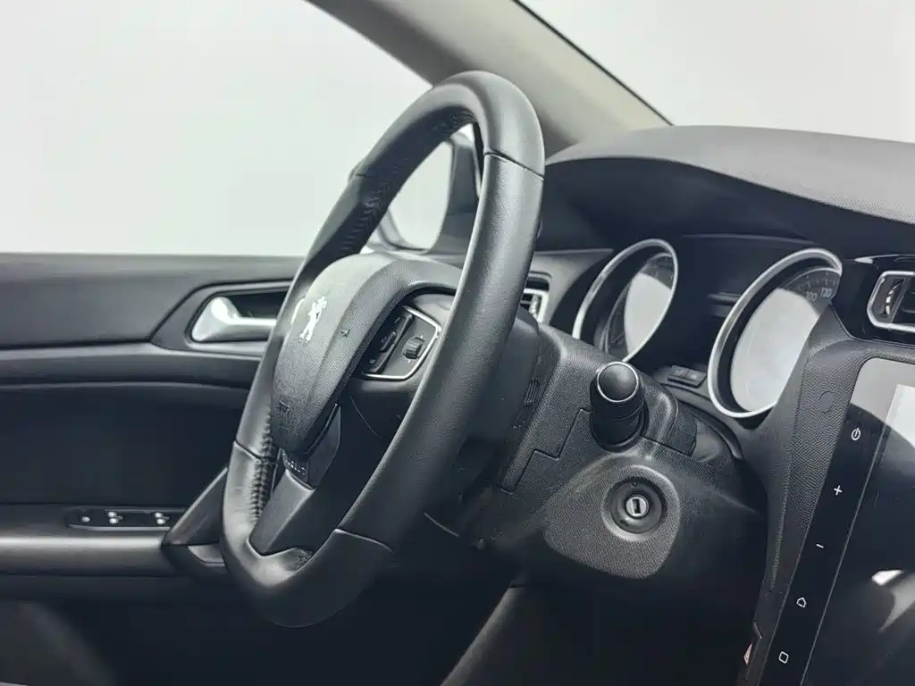 Peugeot 408 — миниатюра 22