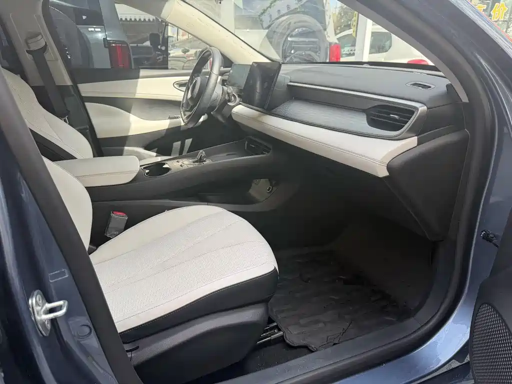 BYD Seal 05 DM-i — миниатюра 6