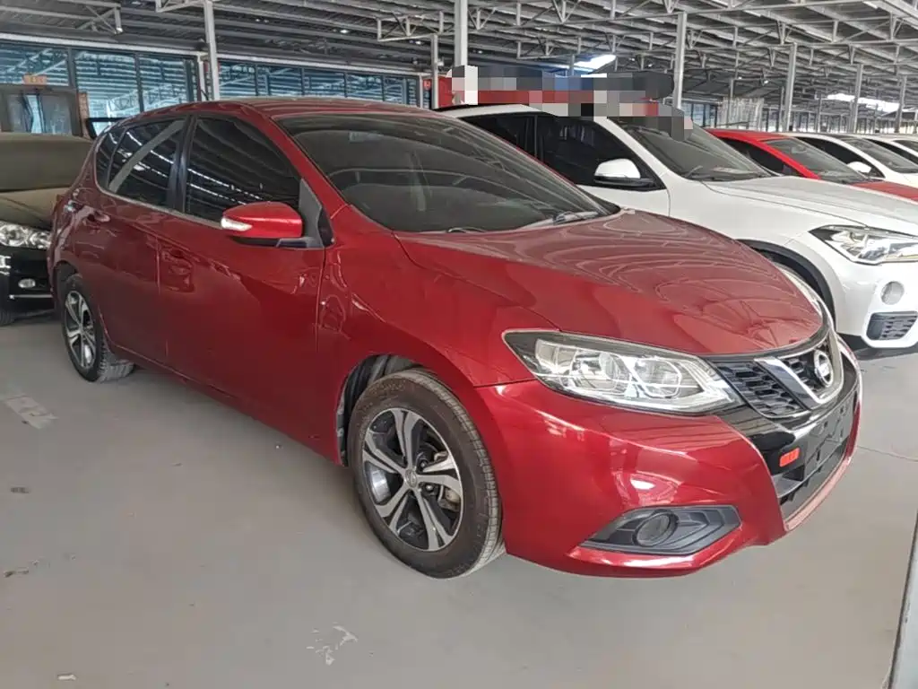Nissan Tiida — миниатюра 4