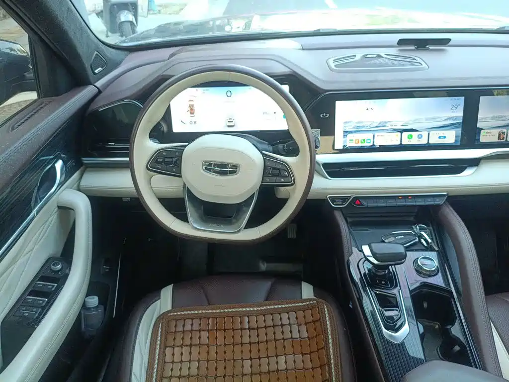 Geely Xingyue L — миниатюра 13