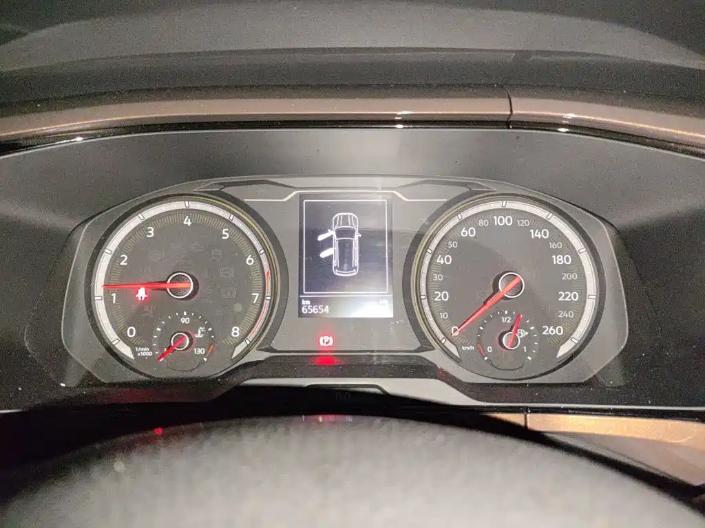 Volkswagen Tharu — миниатюра 4