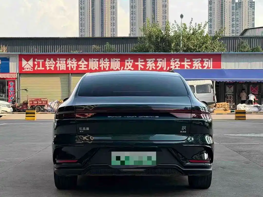 BYD Han — миниатюра 8