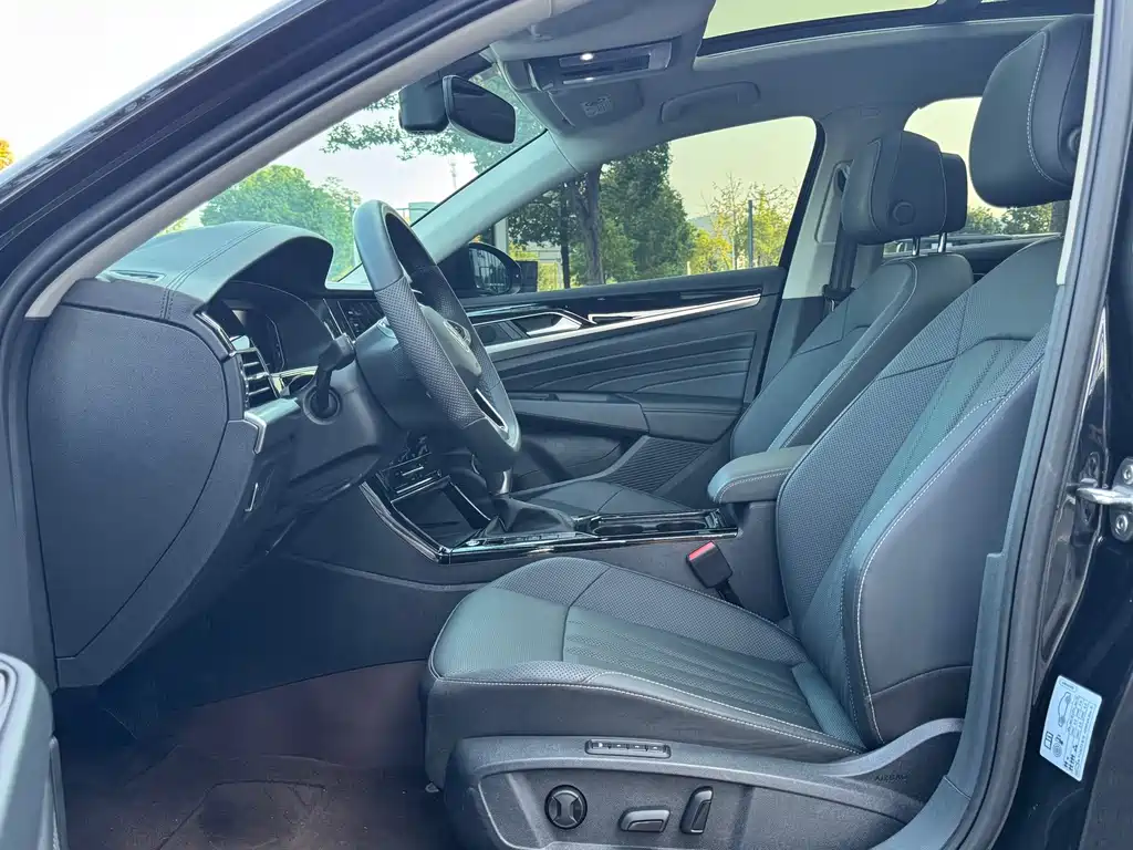 Volkswagen Passat — миниатюра 13