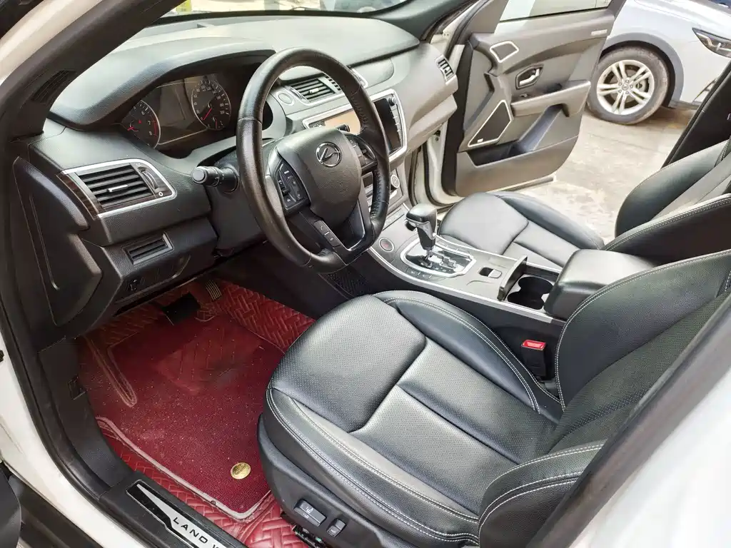 Landwind Landwind X7 — миниатюра 9