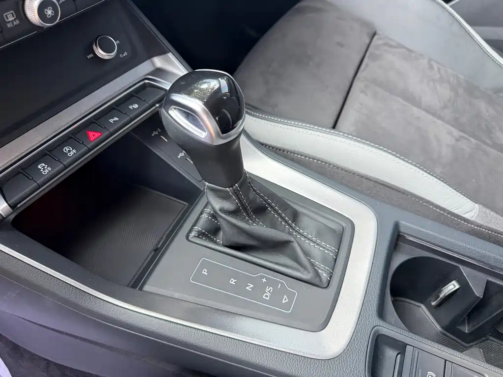 Audi Q3 — миниатюра 8
