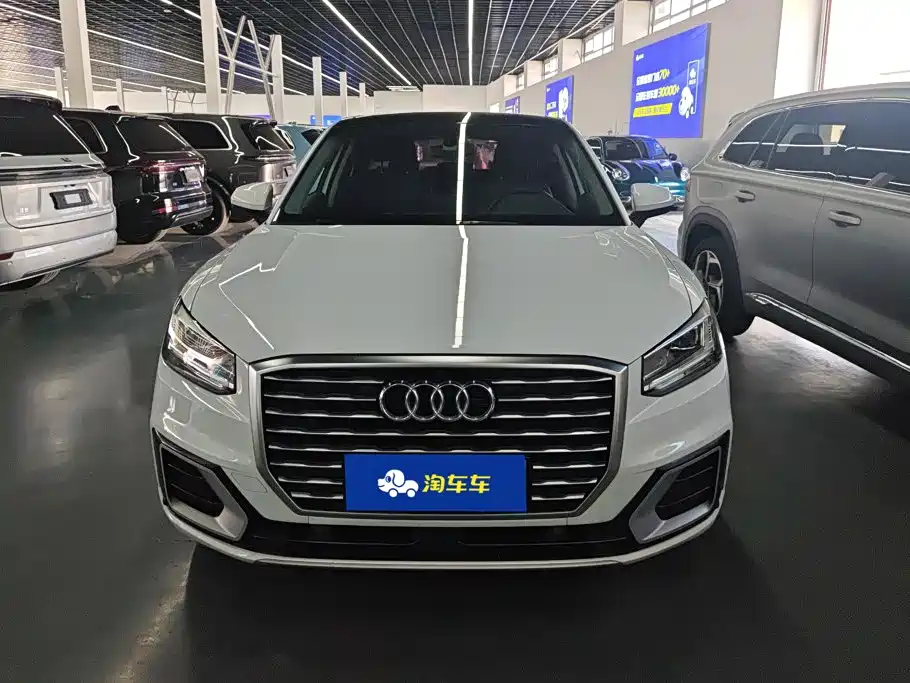 Audi Q2L — миниатюра 2