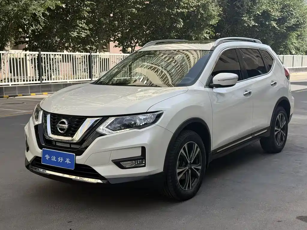 Nissan X-Trail — миниатюра 3