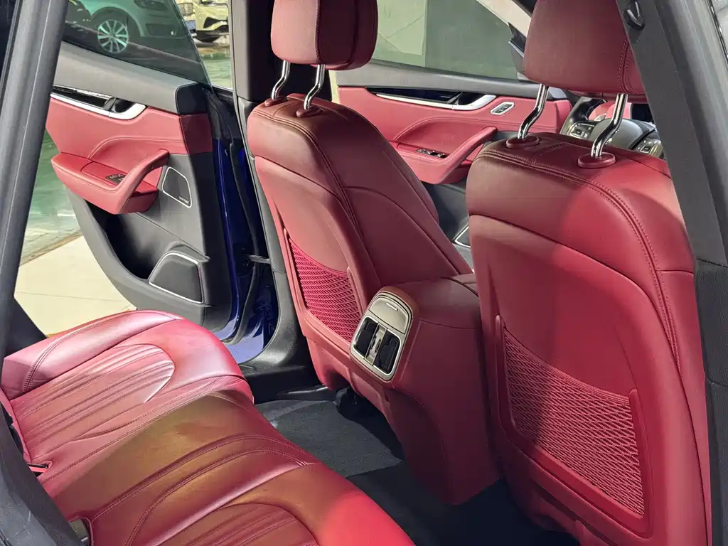 Maserati Levante — миниатюра 9