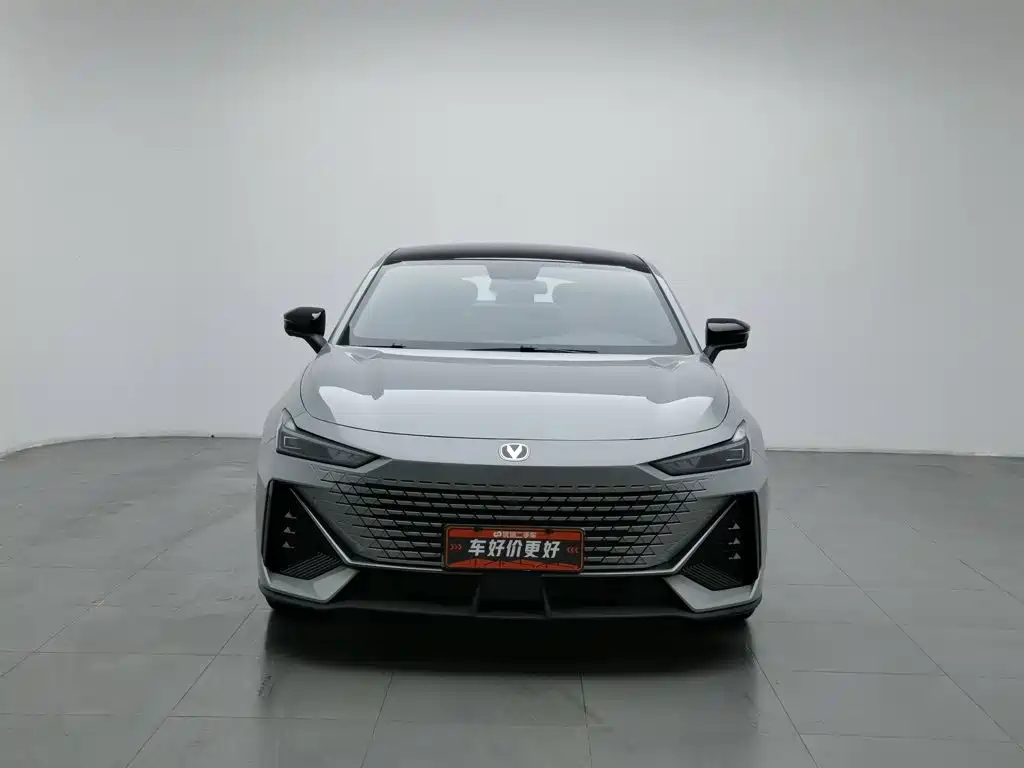 Changan UNI-V — миниатюра 3