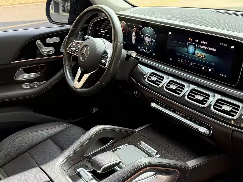 Mercedes-Benz GLE (Import) — миниатюра 3