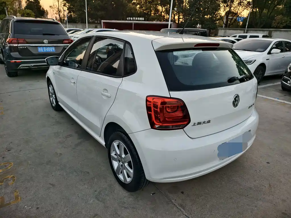 Volkswagen Polo — миниатюра 6