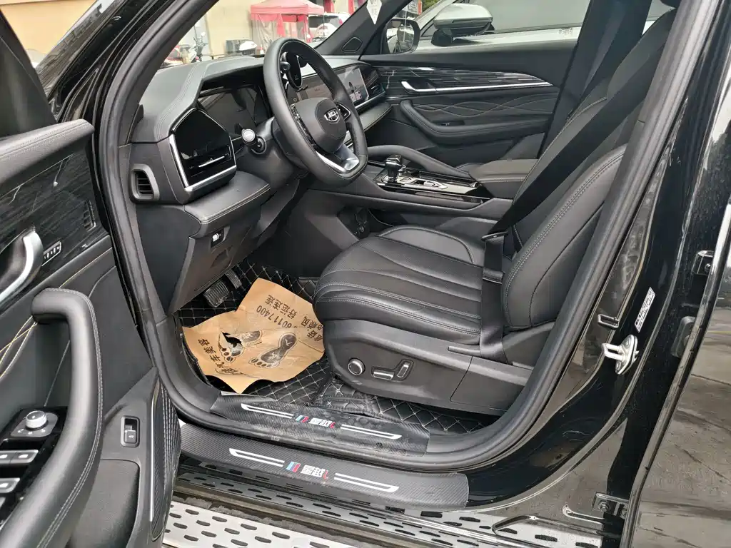 Geely Xingyue L — миниатюра 10