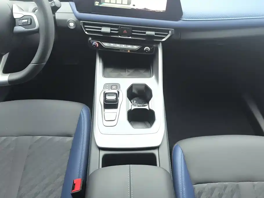 GAC Motor Trumpchi GS3 — миниатюра 16