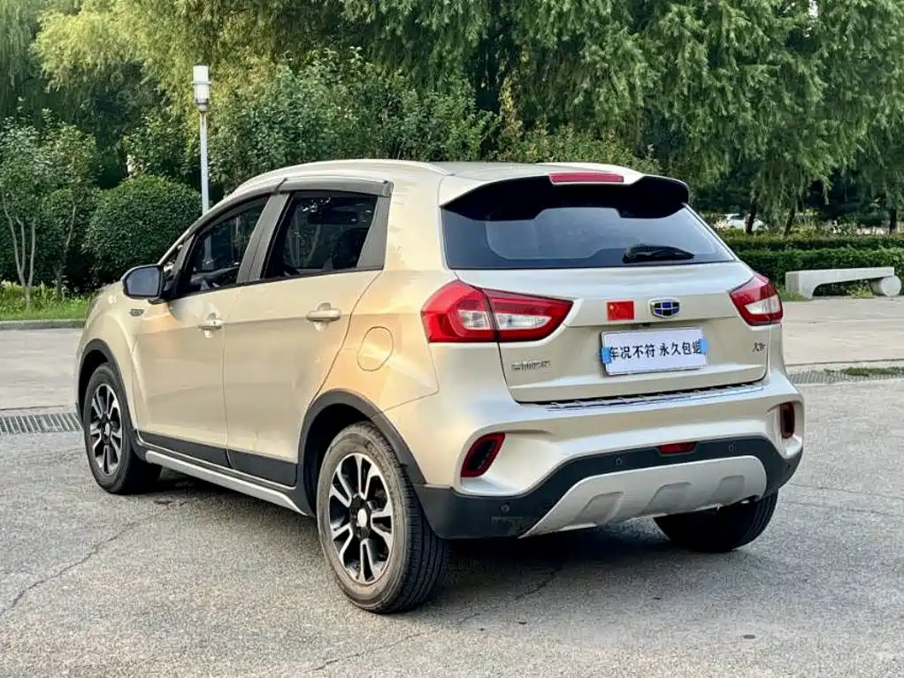 Geely Vision X3 — миниатюра 7