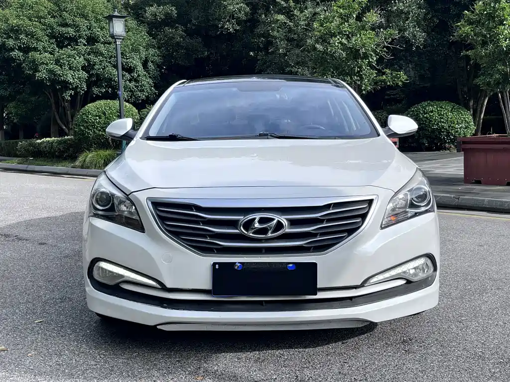 Hyundai Mistra — миниатюра 2