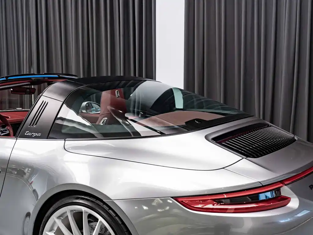 Porsche 911 — миниатюра 6