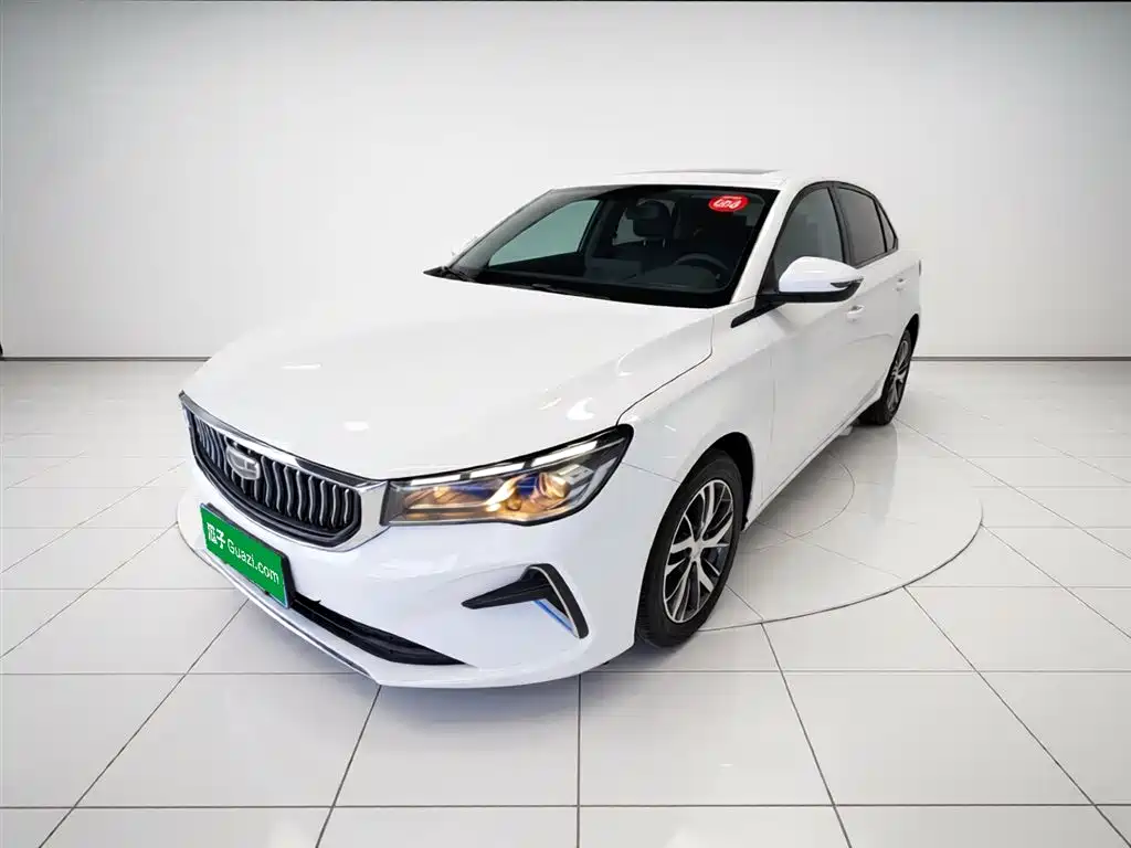 Geely Emgrand 2023