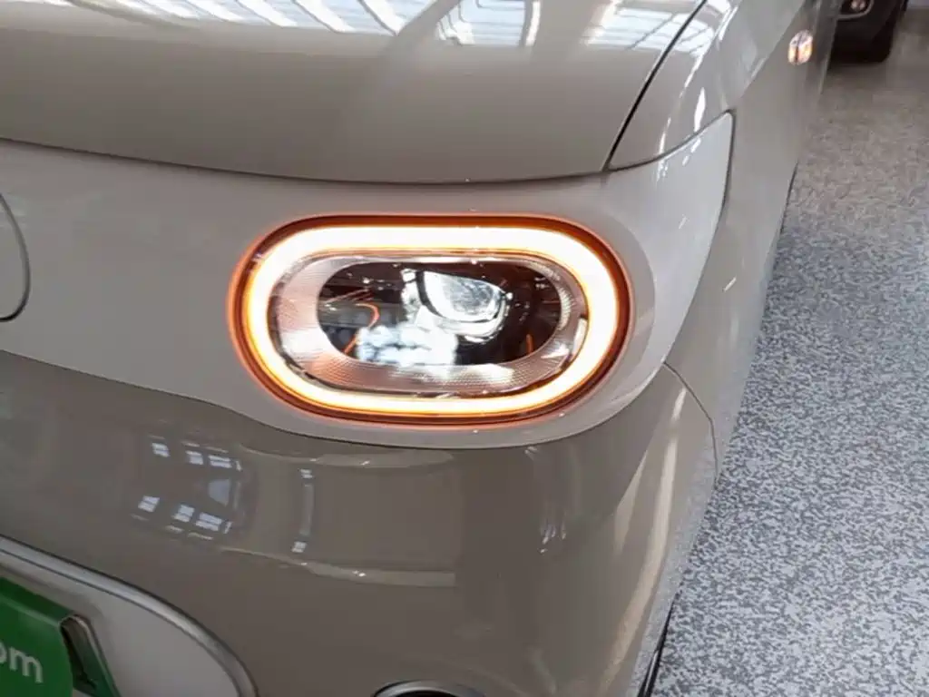 Wuling MINIEV — миниатюра 24