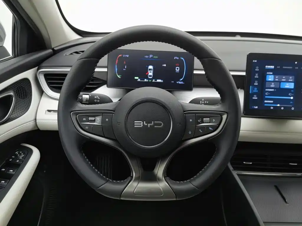 BYD Seal 05 DM-i — миниатюра 11