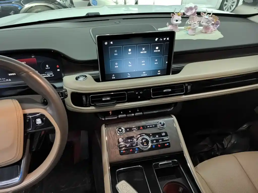 Lincoln Aviator (Import) — миниатюра 10