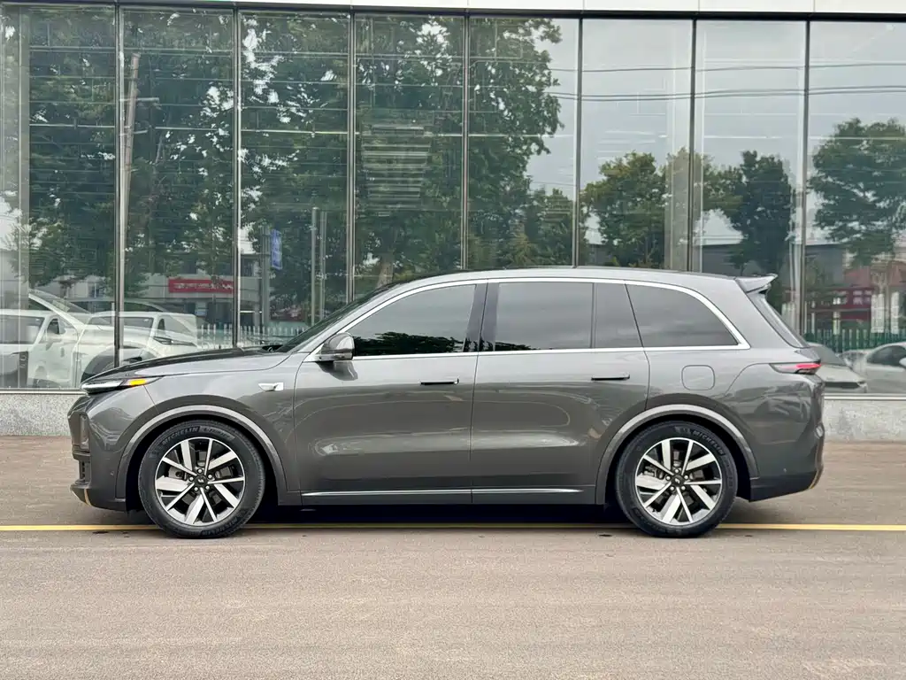 Li Auto Li L8 — миниатюра 5