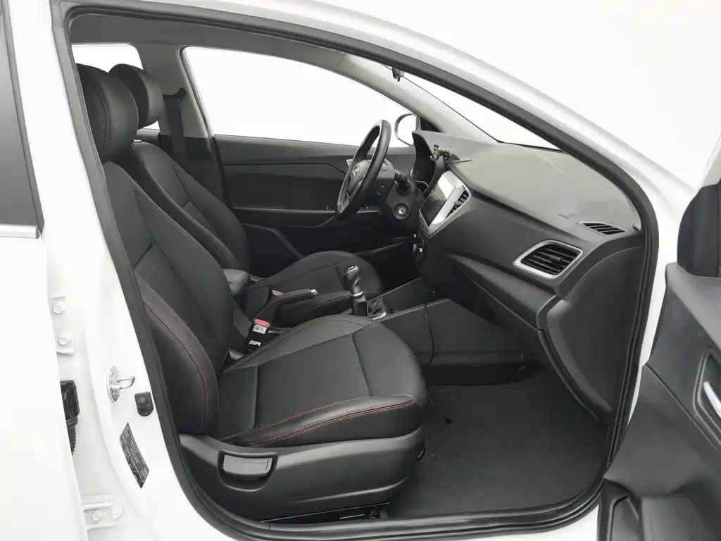 Hyundai Verna — миниатюра 23