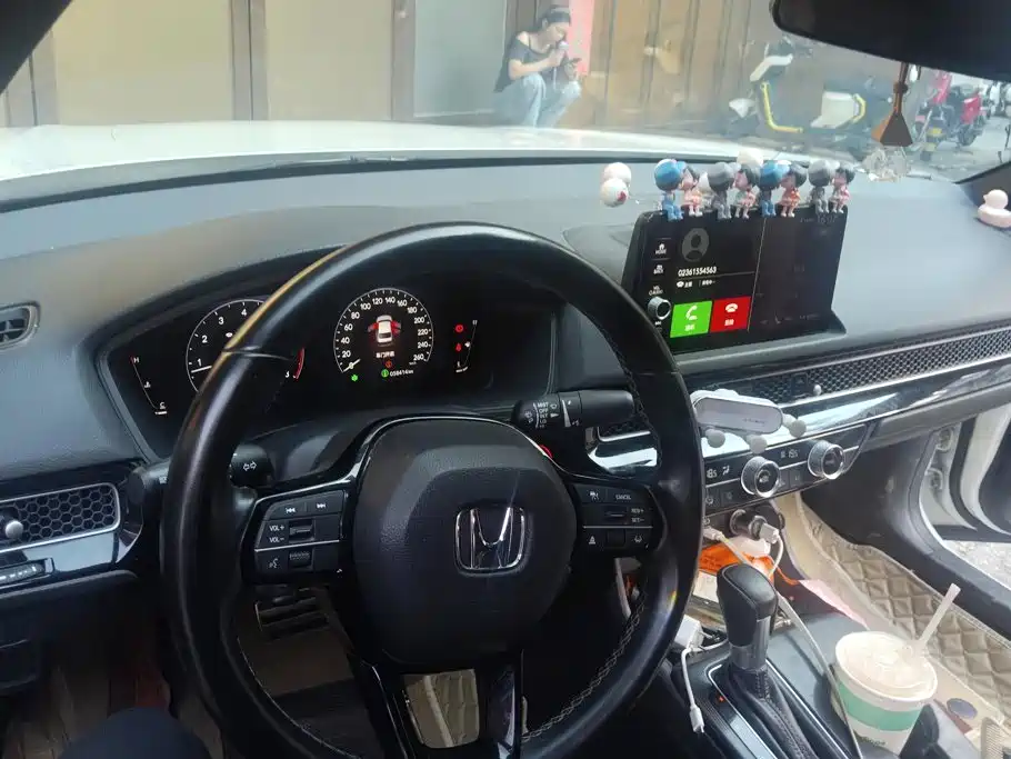 Honda Civic — миниатюра 12
