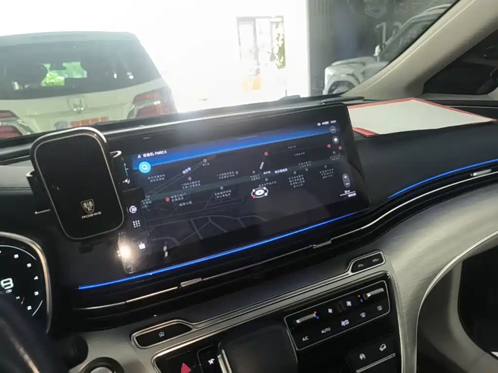 Roewe iMAX8 — миниатюра 13