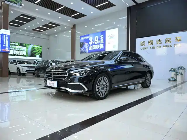 MERCEDES-BENZ E CLASS