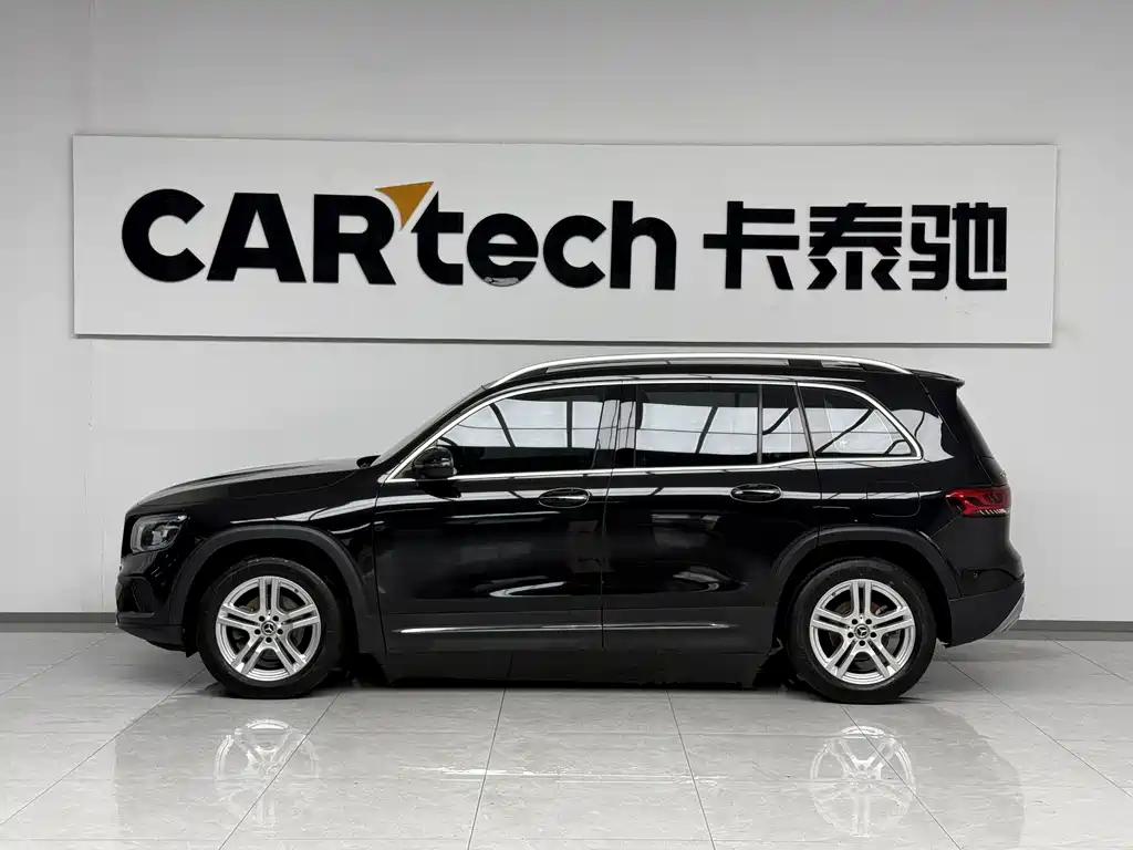 Mercedes-Benz GLB — миниатюра 2