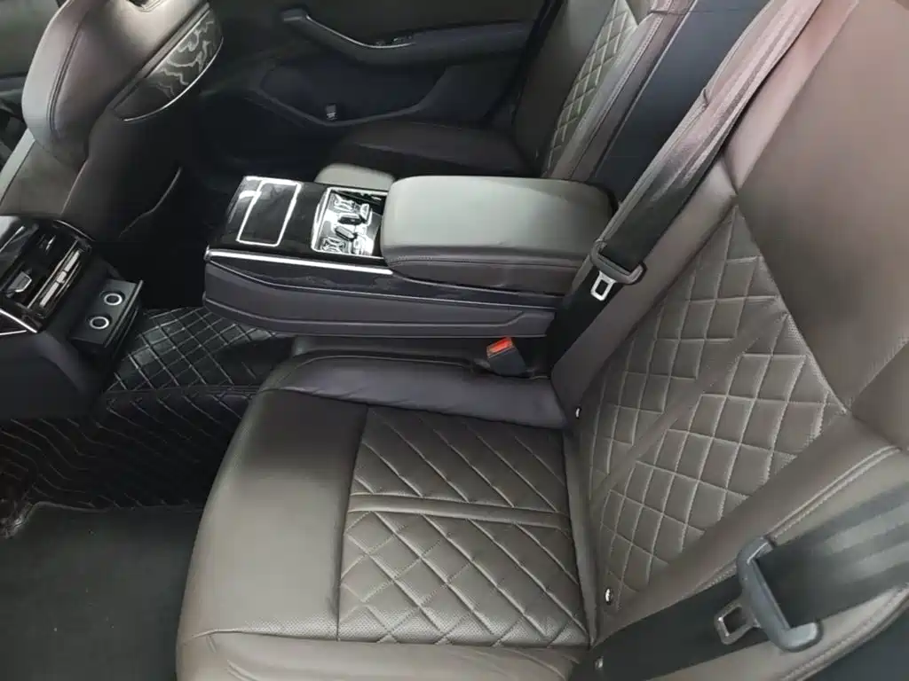 Audi A8 — миниатюра 17