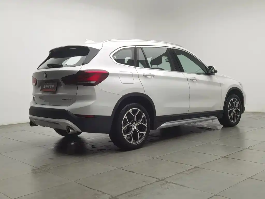 BMW X1 — миниатюра 2