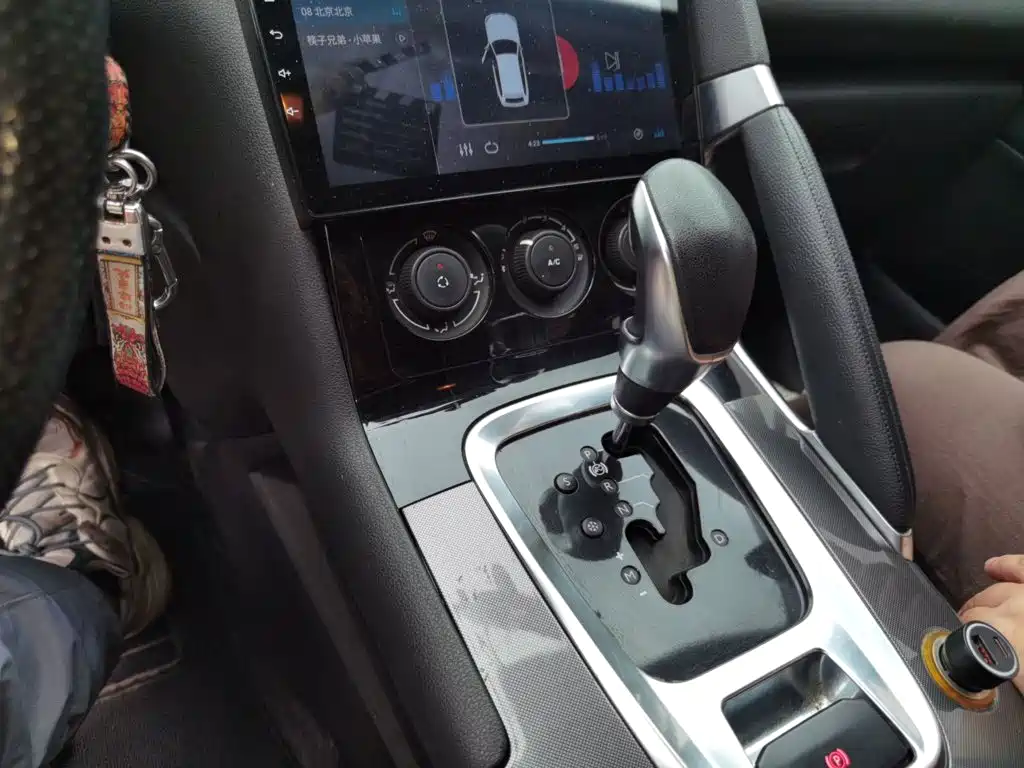 Peugeot 3008 — миниатюра 10