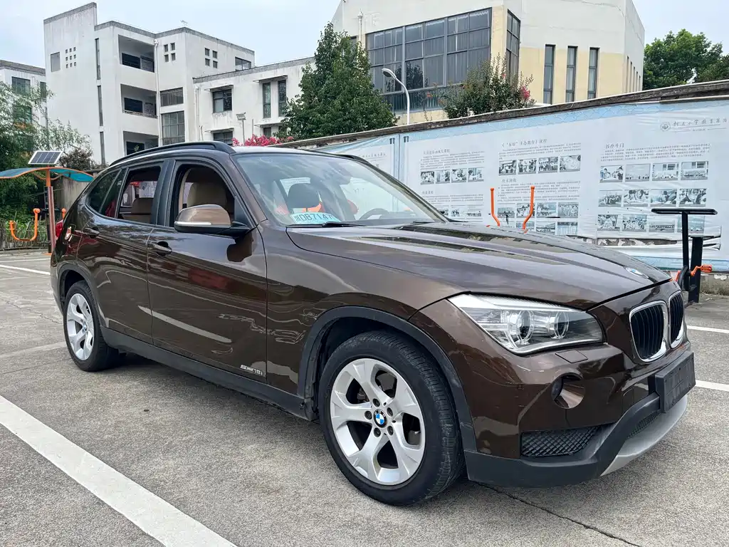 BMW X1 (Import) — миниатюра 3