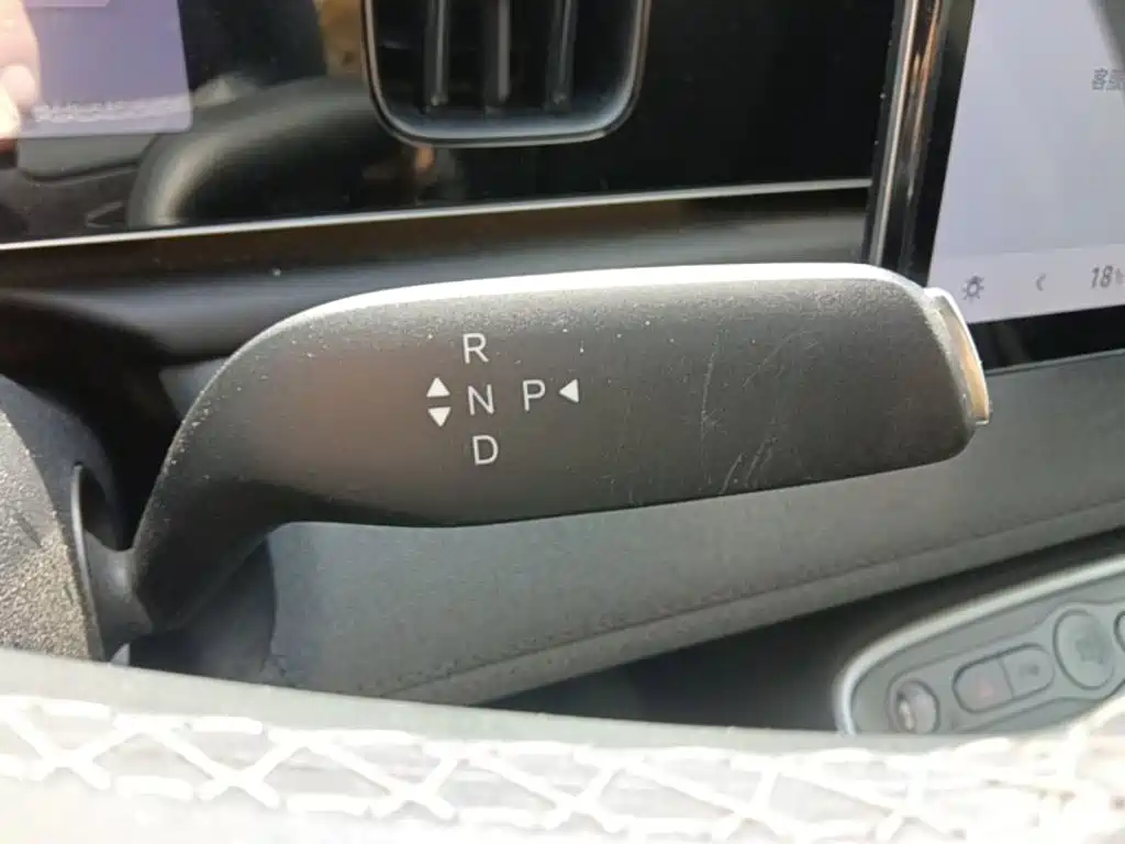 BYD Sealion 05 EV — миниатюра 19