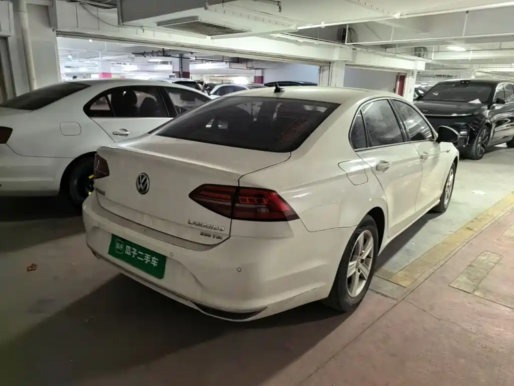 Volkswagen Lamando — миниатюра 4