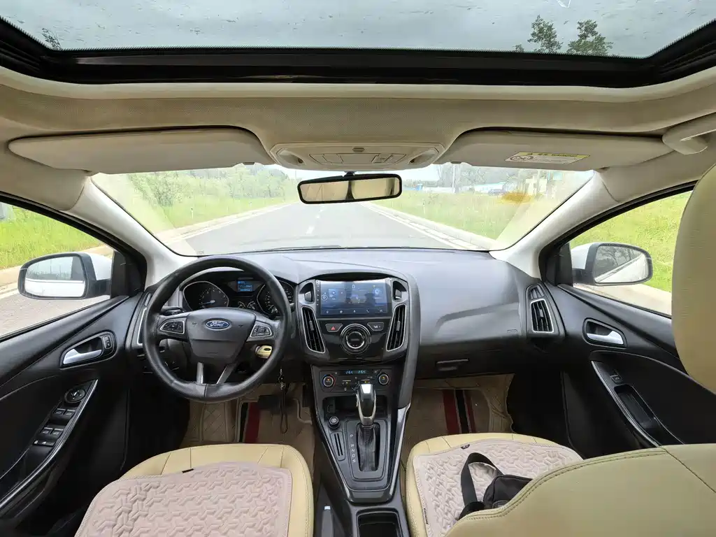 Ford Focus — миниатюра 13