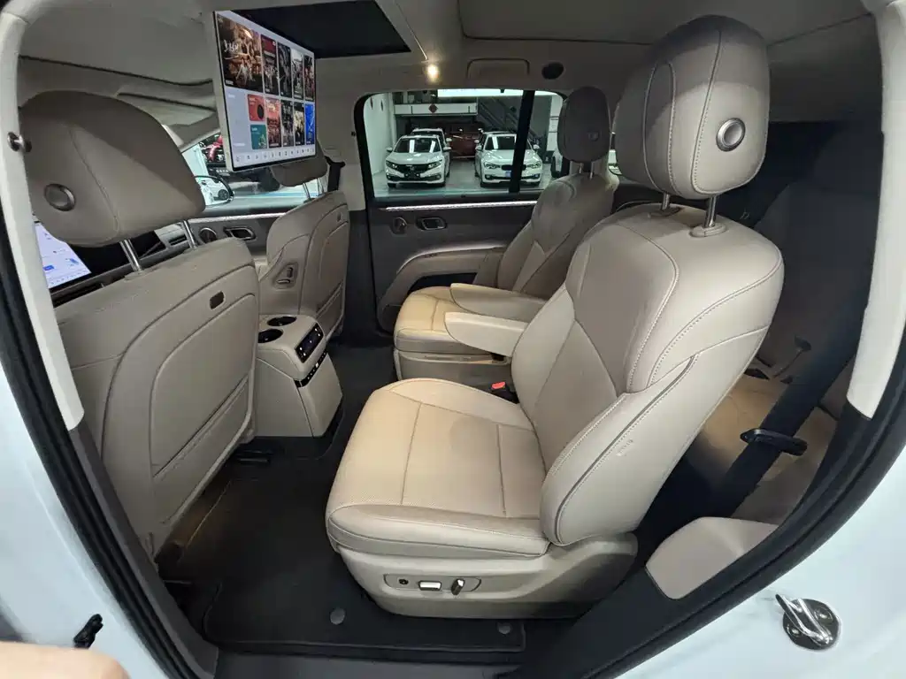 Li Auto Li i8 — миниатюра 9