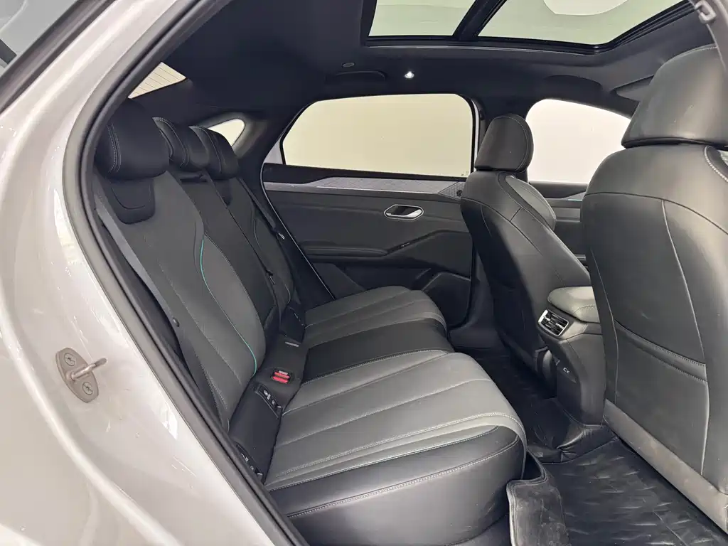 BYD Qin L — миниатюра 11