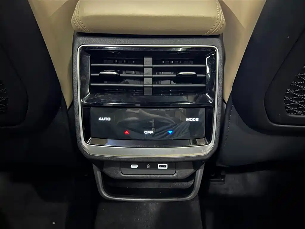 GEELY AUTOMOBILE XINGYUE L