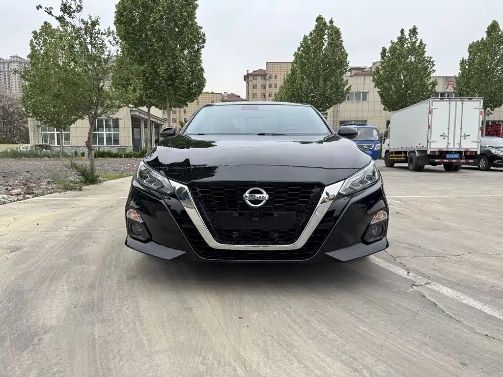Nissan Teana 2021