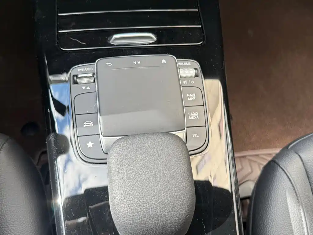 Mercedes-Benz A-Class — миниатюра 13