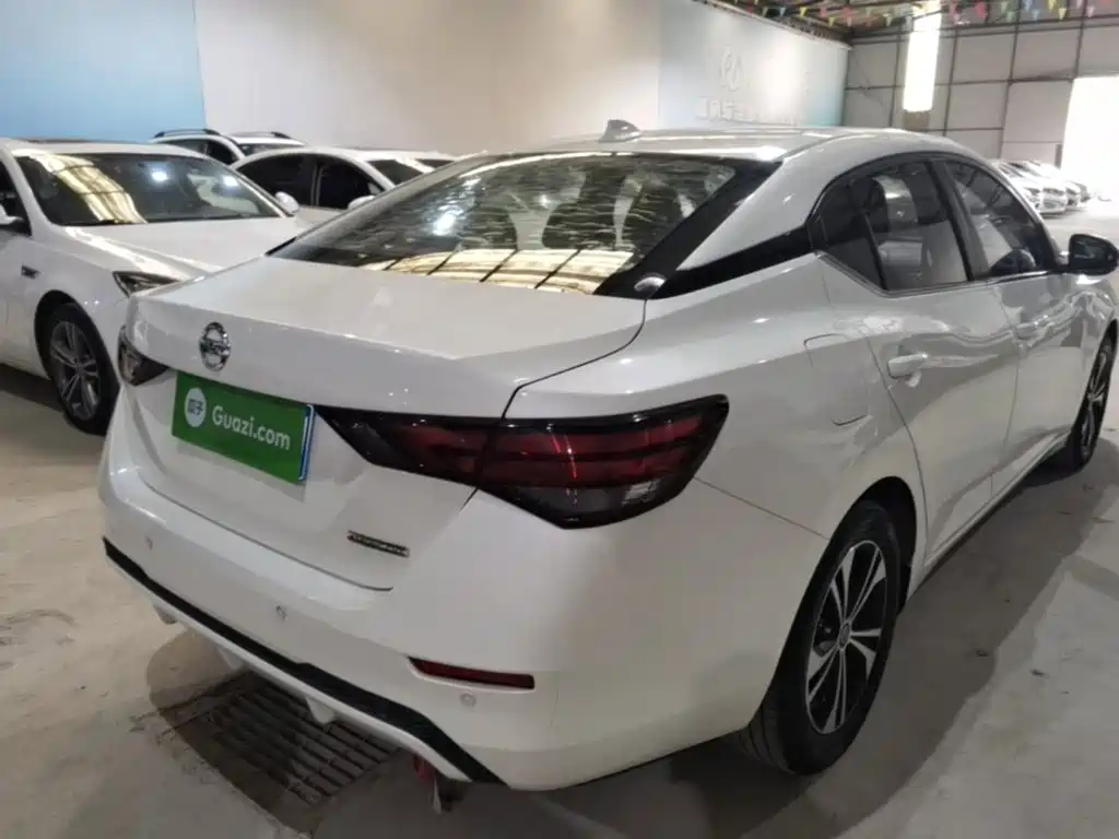 Nissan Sylphy — миниатюра 7