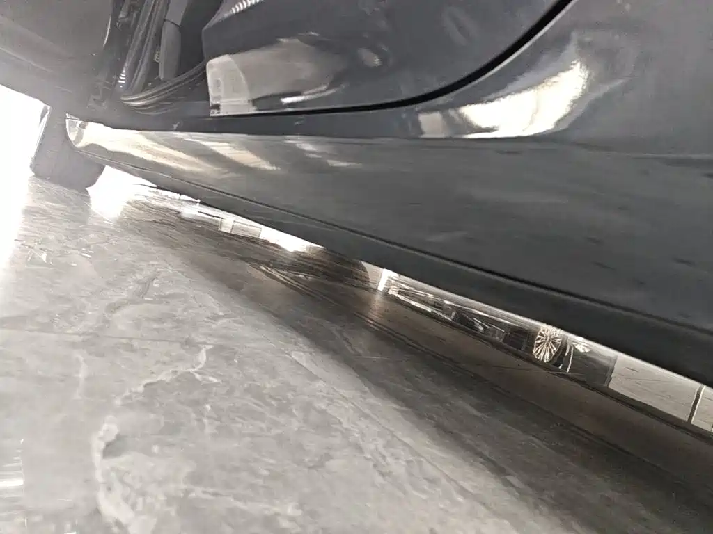 Tesla Model 3 — миниатюра 22